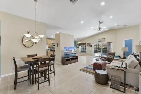 12113 La Vita Way Boynton Beach FL 33437