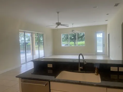 2643 SW Harem Circle Port Saint Lucie FL 34953