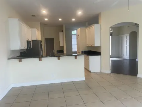 2643 SW Harem Circle Port Saint Lucie FL 34953