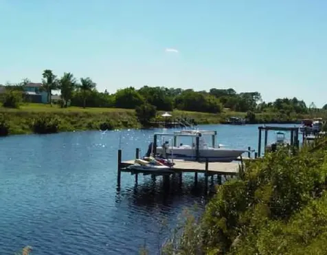 2643 SW Harem Circle Port Saint Lucie FL 34953
