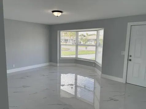 4318 Crestdale Street Palm Beach Gardens FL 33410