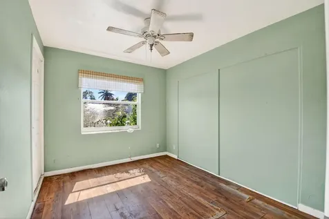 2013 Longwood Road West Palm Beach FL 33409