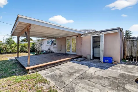 2013 Longwood Road West Palm Beach FL 33409