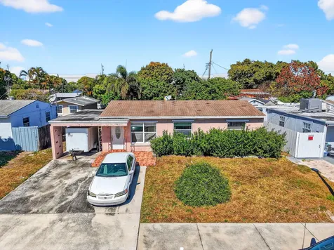 2013 Longwood Road West Palm Beach FL 33409