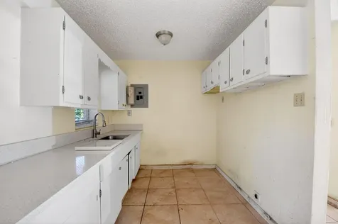 2013 Longwood Road West Palm Beach FL 33409