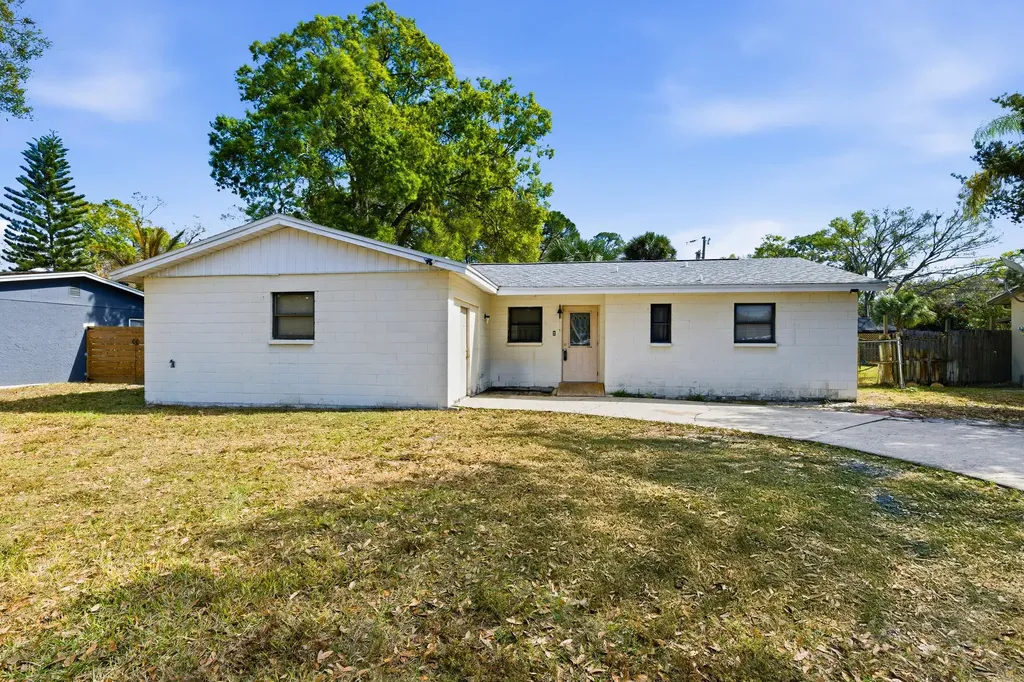 1710 29th Avenue Vero Beach FL 32960