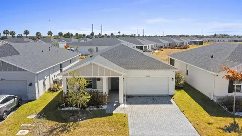 8906 Dahlia Circle Port Saint Lucie FL 34986