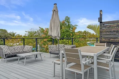 311 SE 3rd Avenue Delray Beach FL 33483