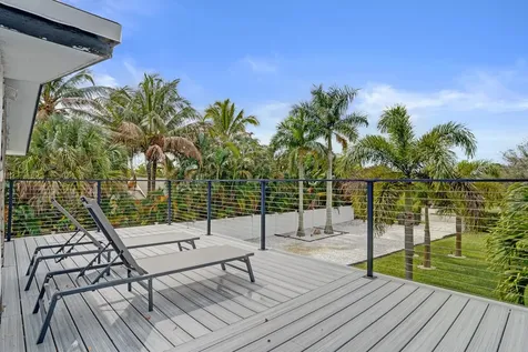 311 SE 3rd Avenue Delray Beach FL 33483