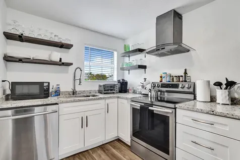 311 SE 3rd Avenue Delray Beach FL 33483