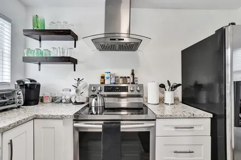 311 SE 3rd Avenue Delray Beach FL 33483
