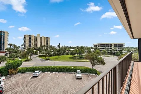 225 Beach Road Tequesta FL 33469