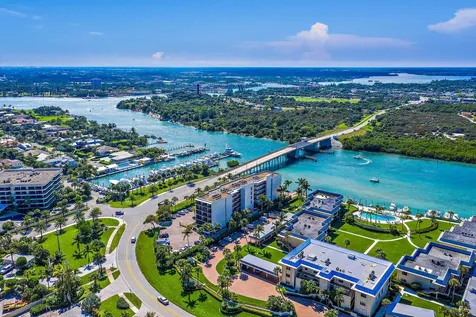 225 Beach Road Tequesta FL 33469