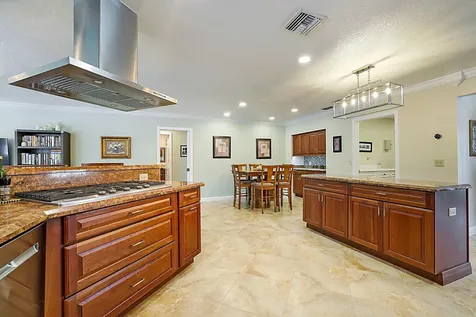10356 Seagrape Way Palm Beach Gardens FL 33418
