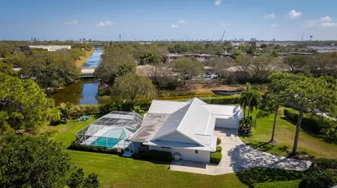 10356 Seagrape Way Palm Beach Gardens FL 33418