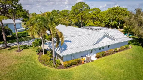 10356 Seagrape Way Palm Beach Gardens FL 33418