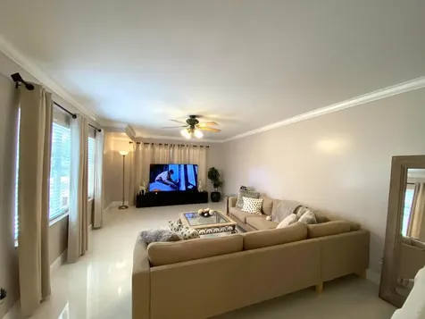 40 Essex Court Royal Palm Beach FL 33411