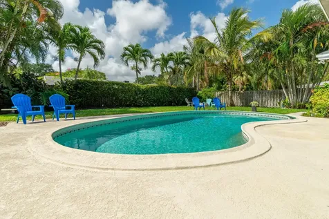 4370 Flax Court Palm Beach Gardens FL 33410