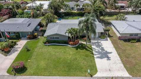 4370 Flax Court Palm Beach Gardens FL 33410