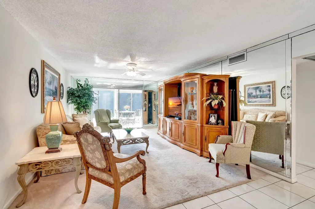 2901 Victoria Circle Coconut Creek FL 33066