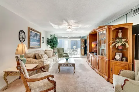 2901 Victoria Circle Coconut Creek FL 33066