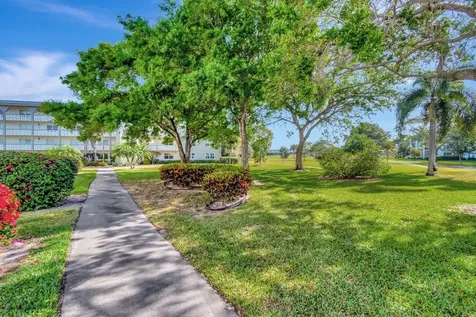 2901 Victoria Circle Coconut Creek FL 33066