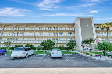 2901 Victoria Circle Coconut Creek FL 33066