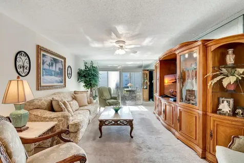 2901 Victoria Circle Coconut Creek FL 33066