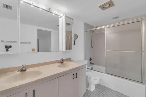 2505 Antigua Terrace Coconut Creek FL 33066