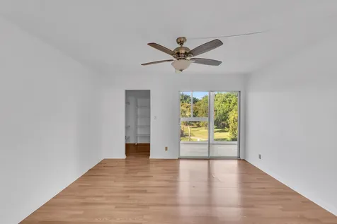 2505 Antigua Terrace Coconut Creek FL 33066