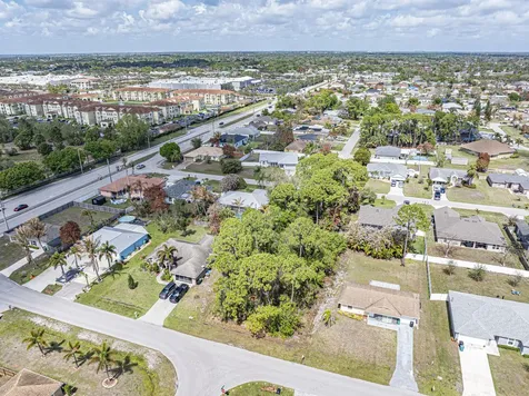 1661 SW Nervia Avenue Port Saint Lucie FL 34953