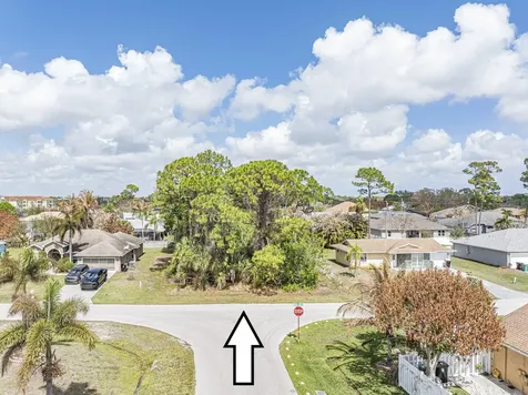 1661 SW Nervia Avenue Port Saint Lucie FL 34953