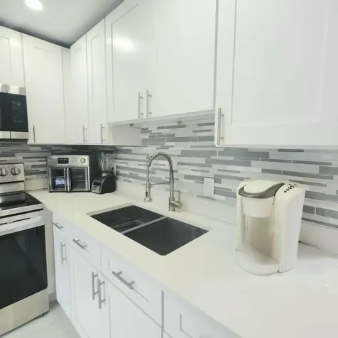 167 Sussex I West Palm Beach FL 33417