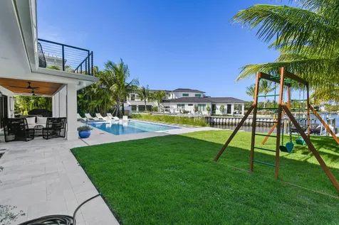 12880 S Shore Drive Palm Beach Gardens FL 33410