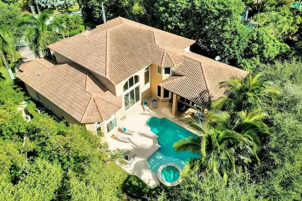 43 Coconut Lane Ocean Ridge FL 33435