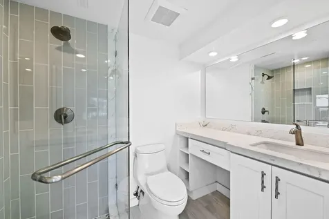 1041 Hillsboro Mile Hillsboro Beach FL 33062