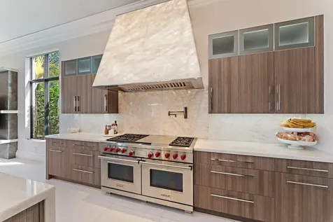 636 Hermitage Circle Palm Beach Gardens FL 33410