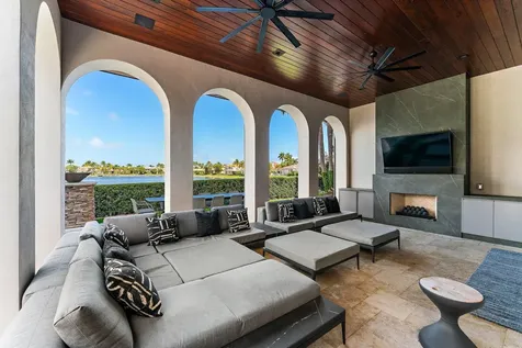 636 Hermitage Circle Palm Beach Gardens FL 33410
