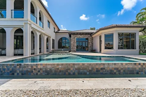 636 Hermitage Circle Palm Beach Gardens FL 33410