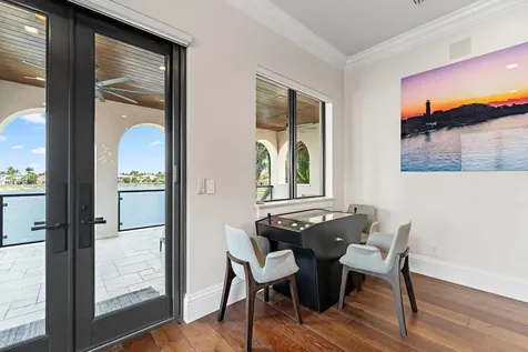 636 Hermitage Circle Palm Beach Gardens FL 33410