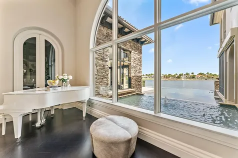 636 Hermitage Circle Palm Beach Gardens FL 33410