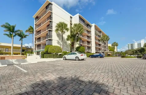 225 Beach Road Tequesta FL 33469