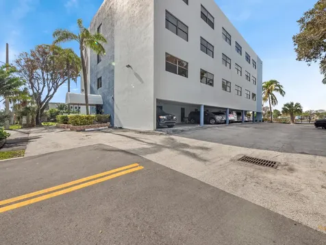 105 S Riverside Drive Pompano Beach FL 33062