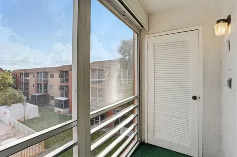 4161 Nw 26th Street Lauderhill FL 33313