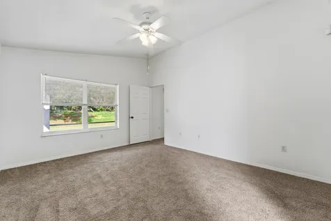 220 Sw Lake Forest Way Saint Lucie West FL 34986