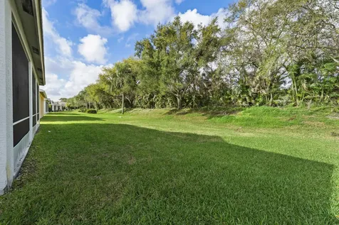 220 Sw Lake Forest Way Saint Lucie West FL 34986