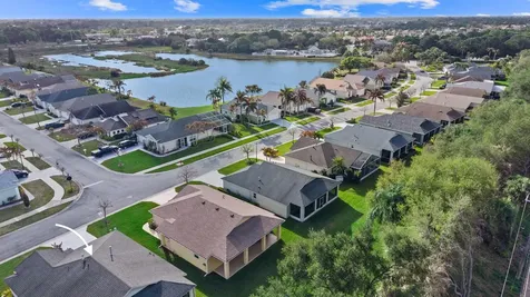 220 Sw Lake Forest Way Saint Lucie West FL 34986