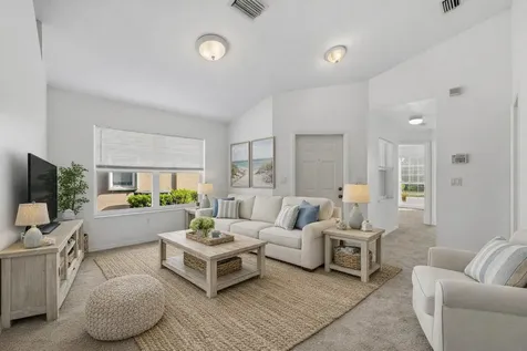 220 Sw Lake Forest Way Saint Lucie West FL 34986