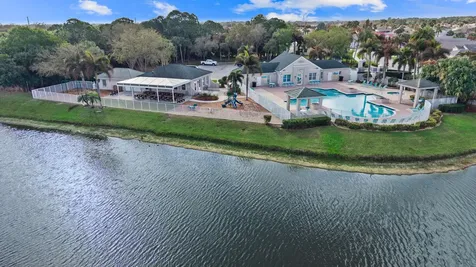 220 Sw Lake Forest Way Saint Lucie West FL 34986