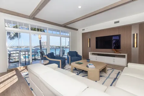 184 Lake Drive Riviera Beach FL 33404